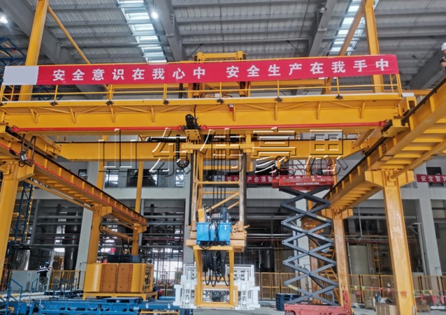 磷酸鐵鋰噸袋自動裝車機(jī)