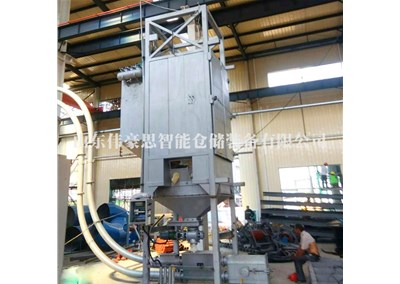 碳酸鈣全自動噸袋拆包機是如何工作的？
