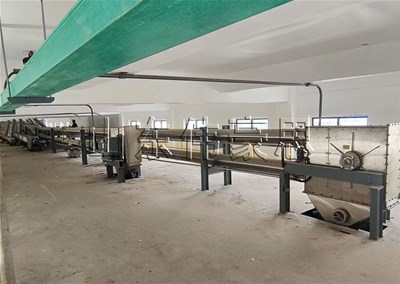 橡膠助劑管鏈輸送機的設備特點